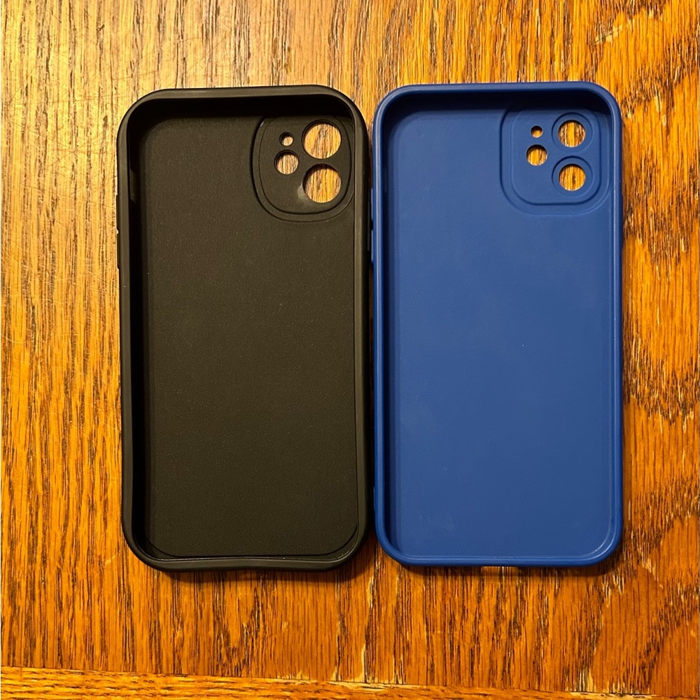 Two iPhone 11 cases - Picture 2 of 2